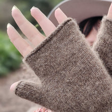 Wyld Fingerless Mittens