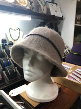 100% Wool Felted Hat - Beige with Art yarn band