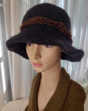 100% Wool Felted Hat - Black with Brown Art Yarn