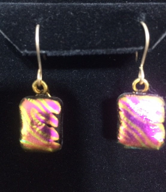 9 ct Gold Dichroic Glass Earring - Pink Orange